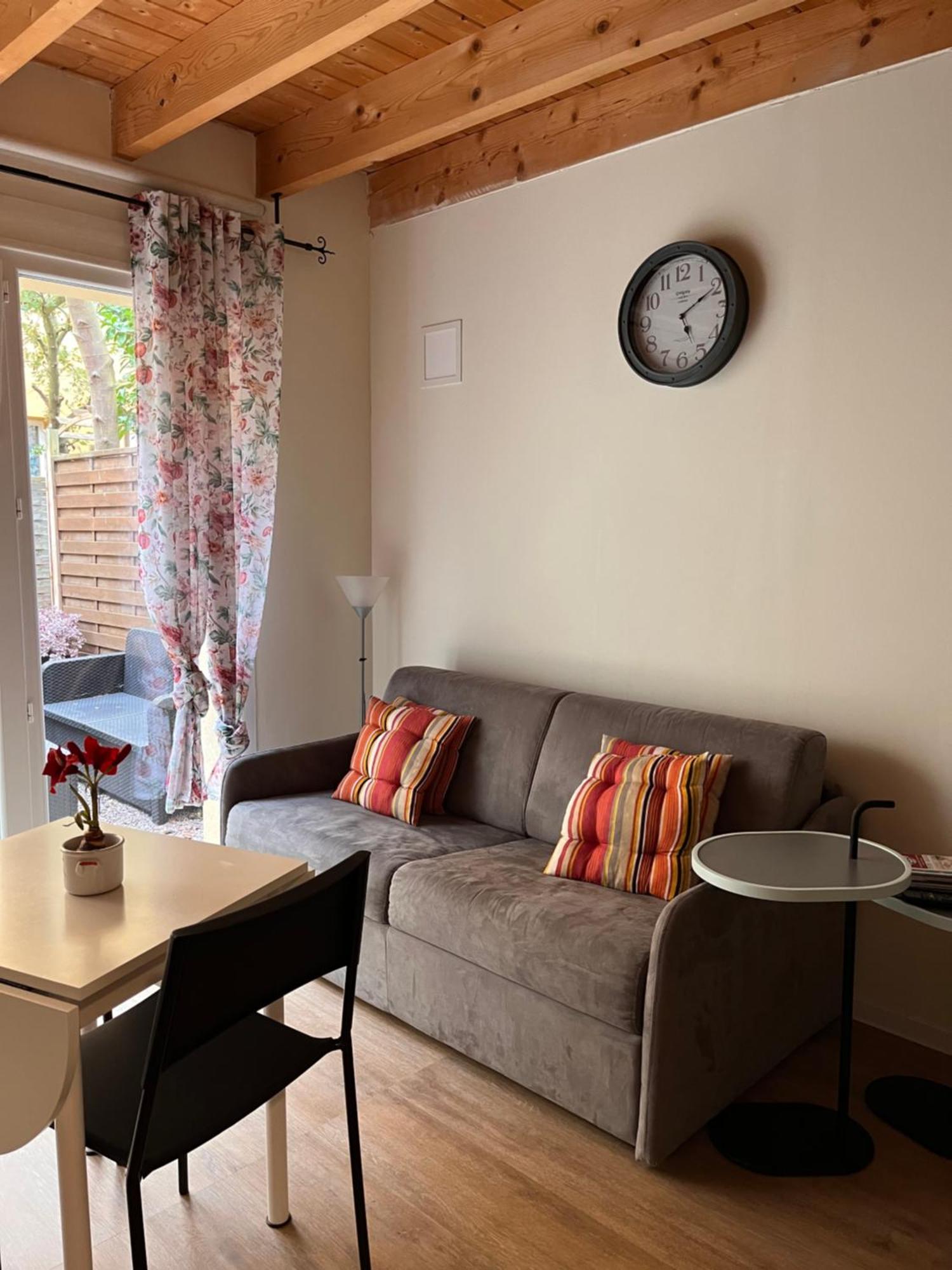 Duplex Terrasse Apartment เฟรเอล ภายนอก รูปภาพ